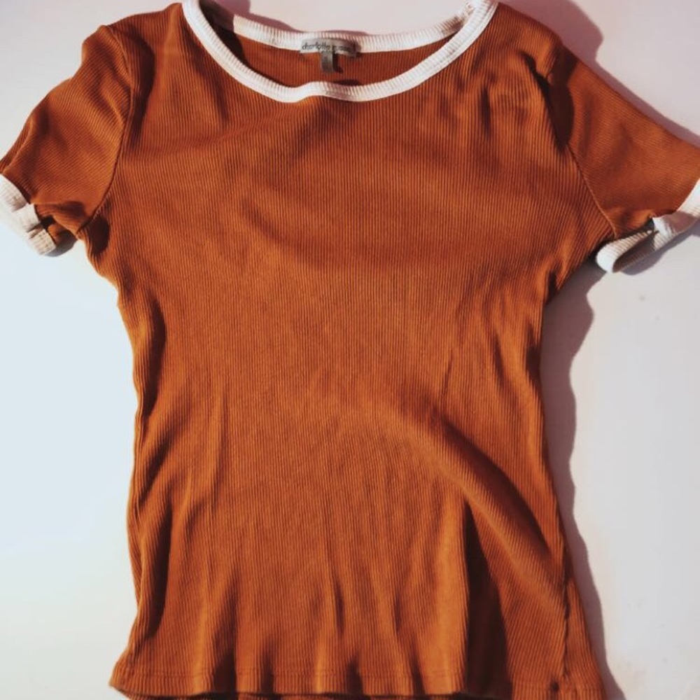 Dark Mustard Top 💫